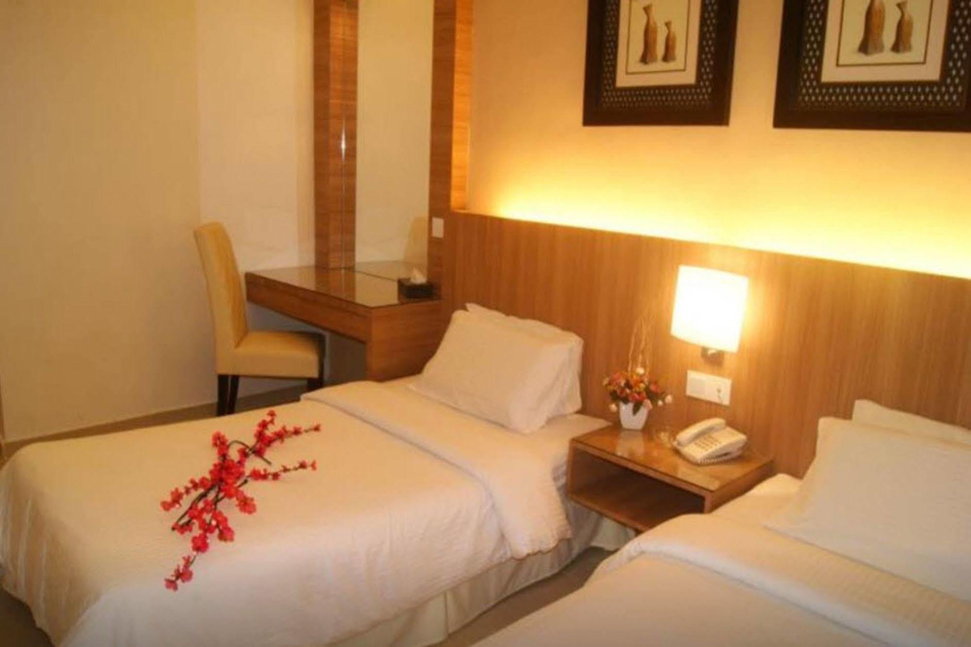 Rompin Beach Resorts Kuala Rompin Dış mekan fotoğraf